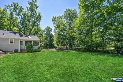12 Waibel Drive, Allendale, NJ 07401 - Photo 25