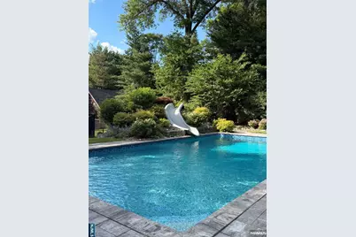 111 Hudson Avenue, Tenafly, NJ 07670 - Photo 33