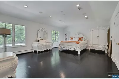 111 Hudson Avenue, Tenafly, NJ 07670 - Photo 9