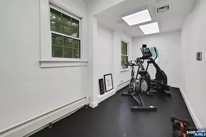 111 Hudson Avenue, Tenafly, NJ 07670 - Photo 29