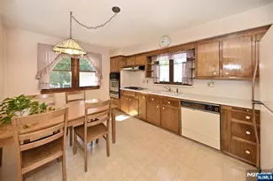 468 Bergen Ave, Maywood, NJ 07607 - Photo 5