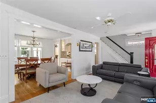 256 Raymond St, Hasbrouck Heights, NJ 07604 - Photo 5