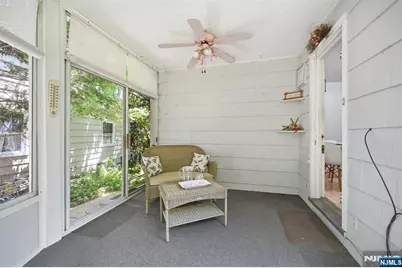 212 Grove Avenue, Verona, NJ 07044 - Photo 7