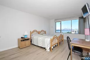5 Horizon 1803, Fort Lee, NJ 07024 - Photo 25