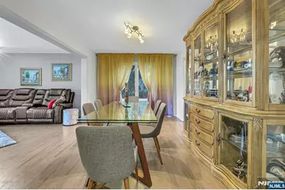 14 Chelsea Court, Ramsey, NJ 07446 - Photo 13