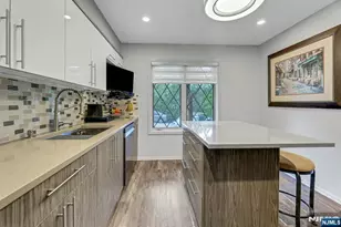 14 Chelsea Ct, Ramsey, NJ 07446 - Photo 9