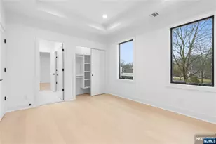 21 Manor Ct, Glen Rock, NJ 07452 - Photo 19