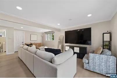 119 Rutgers Place, Clifton, NJ 07013 - Photo 19