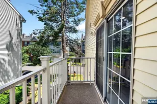 5 Krueger Ct, Newark, NJ 07103 - Photo 11