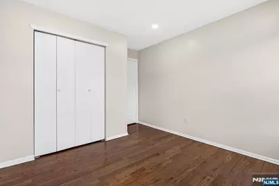 5 Krueger Court, Newark, NJ 07103 - Photo 19