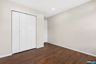 5 Krueger Ct, Newark, NJ 07103 - Photo 19