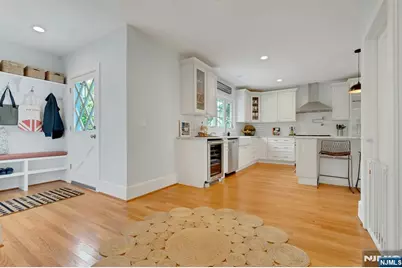 9 Parkway, Montclair, NJ 07042 - Photo 27