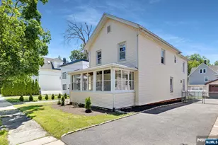 25 Riverview Ave, Rutherford, NJ 07070 - Photo 3