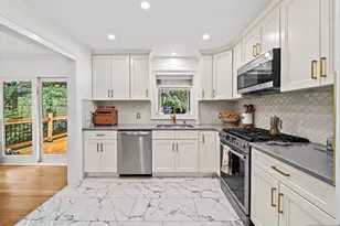 17 Ravine Ct, Clifton, NJ 07013 - Photo 11