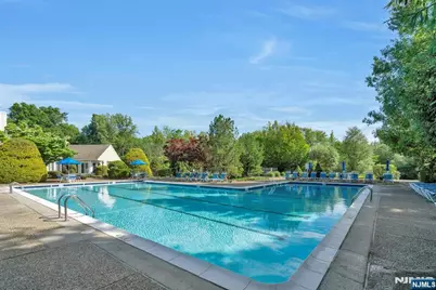 111 Storms Drive, Mahwah, NJ 07430 - Photo 27