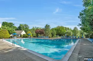 111 Storms Dr, Mahwah, NJ 07430 - Photo 27