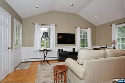 496 Tilden Avenue, Teaneck Township, NJ 07666 - Photo 9