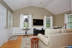 496 Tilden Ave, Teaneck Township, NJ 07666 - Photo 9