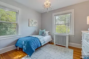 40 Comley Pl, Bloomfield, NJ 07003 - Photo 21