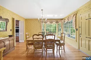 16 Pinecrest Dr, Woodcliff Lake, NJ 07677 - Photo 9