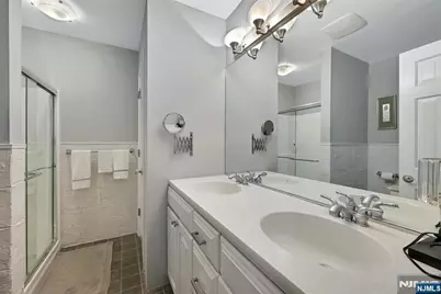 211 Yorktowne Court 211F #211F, Washington Township, NJ 07676 - Photo 13