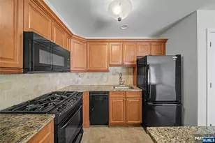 58 Kinderkamack Road 22, Emerson, NJ 07630 - Photo 5