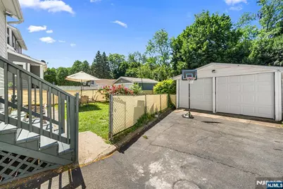 121 Smallwood Avenue, Belleville, NJ 07109 - Photo 37