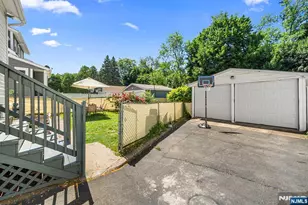121 Smallwood Ave, Belleville, NJ 07109 - Photo 37