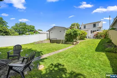 121 Smallwood Avenue, Belleville, NJ 07109 - Photo 35