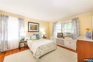 33 Prescott Ave, Montclair, NJ 07042 - Photo 11
