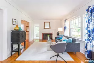 33 Prescott Ave, Montclair, NJ 07042 - Photo 3