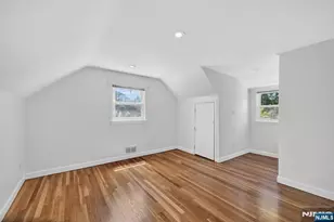413 Maple Hill Dr, Hackensack, NJ 07601 - Photo 23