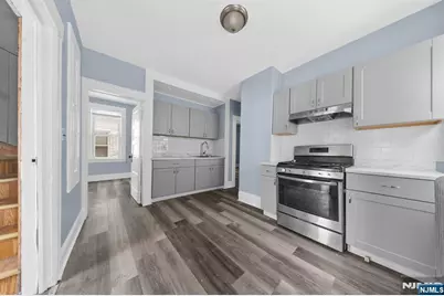 16 Madison Avenue, Clifton, NJ 07011 - Photo 17