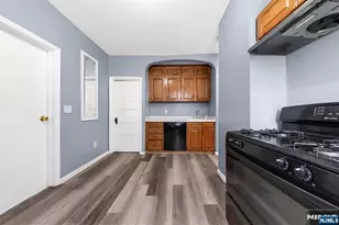 16 Madison Ave, Clifton, NJ 07011 - Photo 31