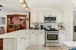 181 Selvage Ave, Teaneck Township, NJ 07666 - Photo 9