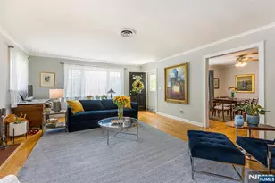 98 Totowa Rd, Totowa, NJ 07512 - Photo 9