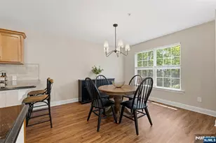 28 Mountainside Dr, Pompton Lakes, NJ 07442 - Photo 11
