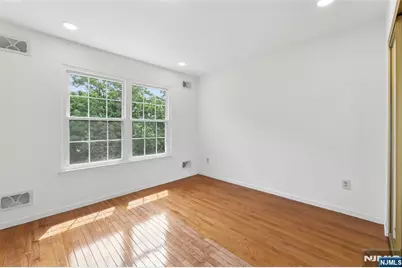 1415 Teresa Drive 8212 #8212, Fort Lee, NJ 07024 - Photo 23