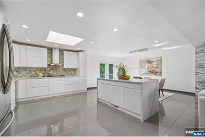 13 Munsey Road, Emerson, NJ 07630 - Photo 15