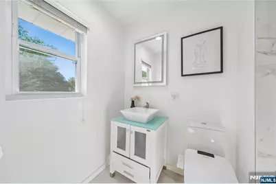 13 Munsey Road, Emerson, NJ 07630 - Photo 17