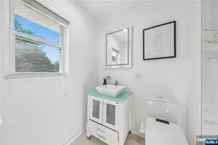 13 Munsey Rd, Emerson, NJ 07630 - Photo 17
