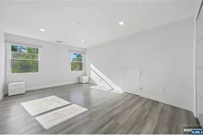 13 Munsey Road, Emerson, NJ 07630 - Photo 27