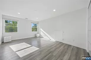 13 Munsey Rd, Emerson, NJ 07630 - Photo 27