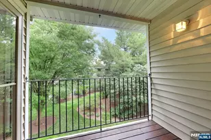 6 Collura Ln, Clifton, NJ 07012 - Photo 11