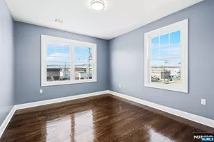 255 Garibaldi Ave, Lodi, NJ 07644 - Photo 15