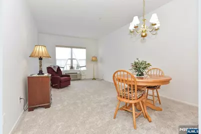 5420 Richmond Road 420 #420, West Milford, NJ 07480 - Photo 11