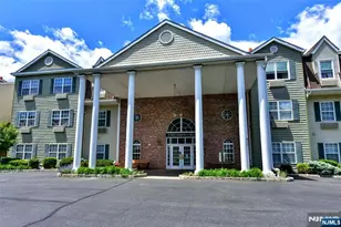 5420 Richmond Road 420, West Milford, NJ 07480 - Photo 3