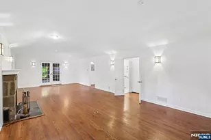 437 Summit St, Ridgewood, NJ 07450 - Photo 7