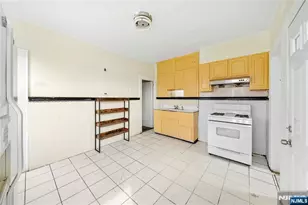 457 7th, Newark, NJ 07107 - Photo 5