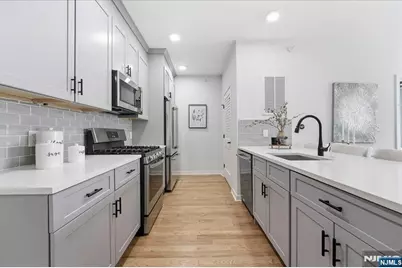660 Bloomfield Avenue 402 #402, Bloomfield, NJ 07003 - Photo 7